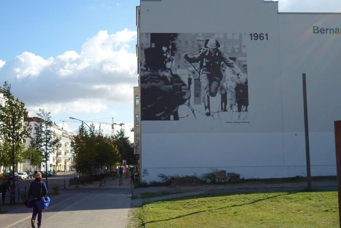 2.5-Hour Berlin Wall and Memorial Sites Walking Tour - Why a Berlin Wall walking route makes Berlin click