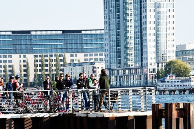 3-Hour Private Berlin Bike Tour: Vibes of Berlin - Spree-side stories: making sense of past borderlines and today’s creativity