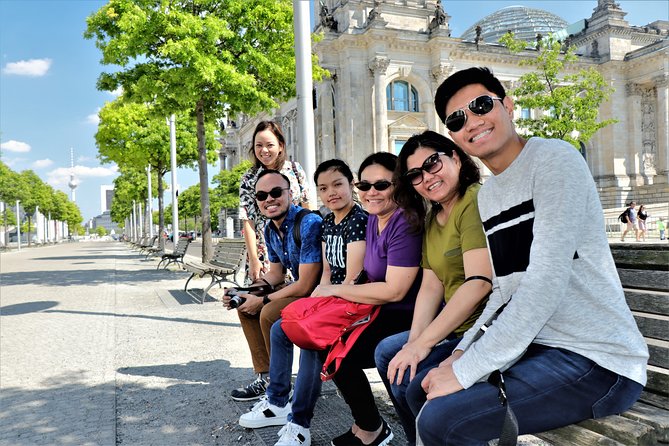 5hours: Guide, Chauffeur & Photographer in Berlin private Tour - Should you book this Berlin private tour with photographer Valeri?