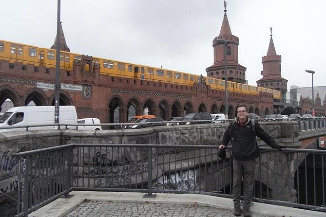 Alternative Berlin Private Tour with Jacob - Graffiti and Squats - Victory Column: Pride, community visibility, and Berlin’s public symbols