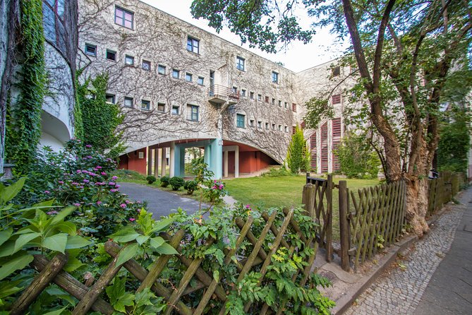 Architectural Berlin: Private Tour with a Local Expert - Where You Meet, Where You Finish, and Why It Matters