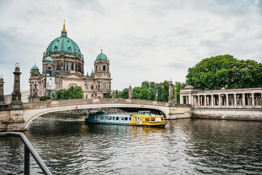Berlin: 1-Hour City Sightseeing Cruise - Eastern Berlin first: Museum Island, Berlin Cathedral, and the Humboldt Forum