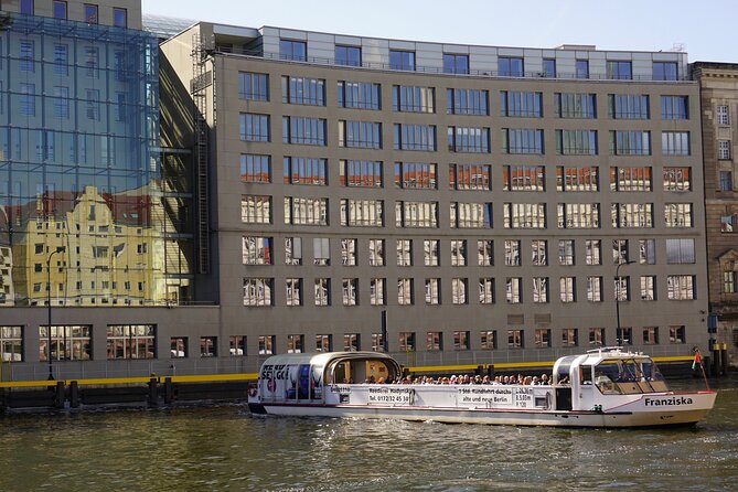 Berlin: 1-hr Boat Tour with Bilingual Live Guide (DE/EN) - Who should book this Spree tour, and who might prefer something else