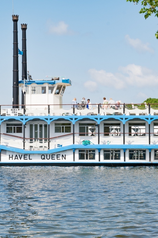 Berlin: 2-Hour Lake Oberhavel Cruise from Tegel - On board comfort, seating, and what to do if it rains
