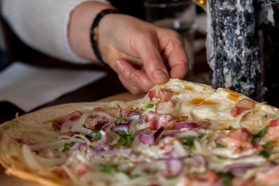 Berlin: 3-Hour Secret Food Tour - Meeting at Friedrichs Bridge, then getting moving fast