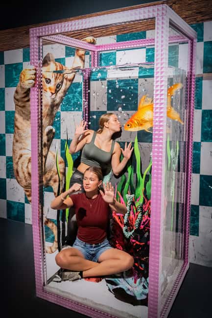 Berlin: 3D TrickArt Museum - Tickets - Photo strategy so your pictures actually look like the illusion