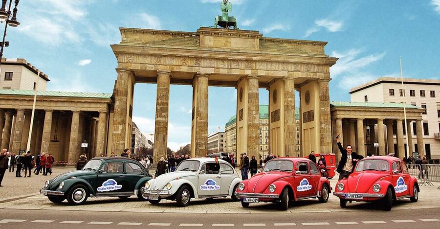 Berlin: 4-Hour Discovery Tour in VW Beetle - Meeting at Erna-Berger-Str. 7 and Getting on the Road