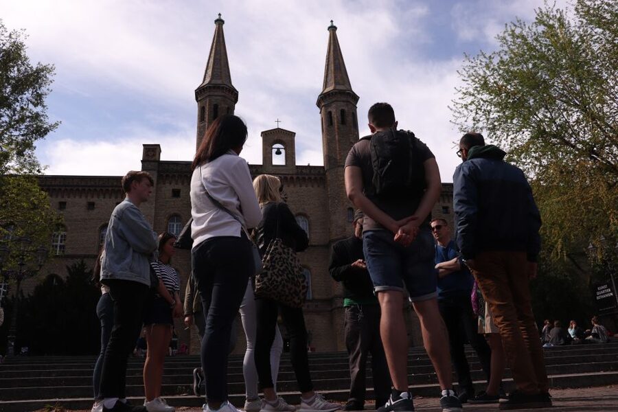 Berlin: Alternative Berlin Walking Tour - Key things you’ll get from this alternative Berlin route