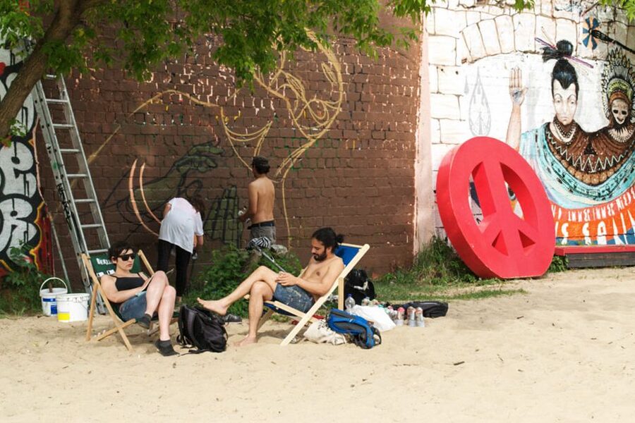 Berlin: Alternative Berlin Walking Tour - Who Should Book This Alternative Berlin Walking Tour