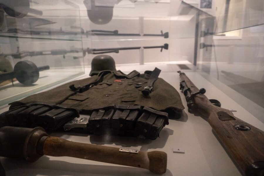 Berlin: Battle for Seelow Heights WW2 tour -Clash of Titans - Short Stops in Reitwein, Dolgelin, and Jahnsfelde, and Why They Matter