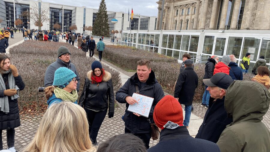 Berlin Battlefield Tour - Operation Berlin 1945 - Weidendammer Brücke: desperation, hope, and the last scramble