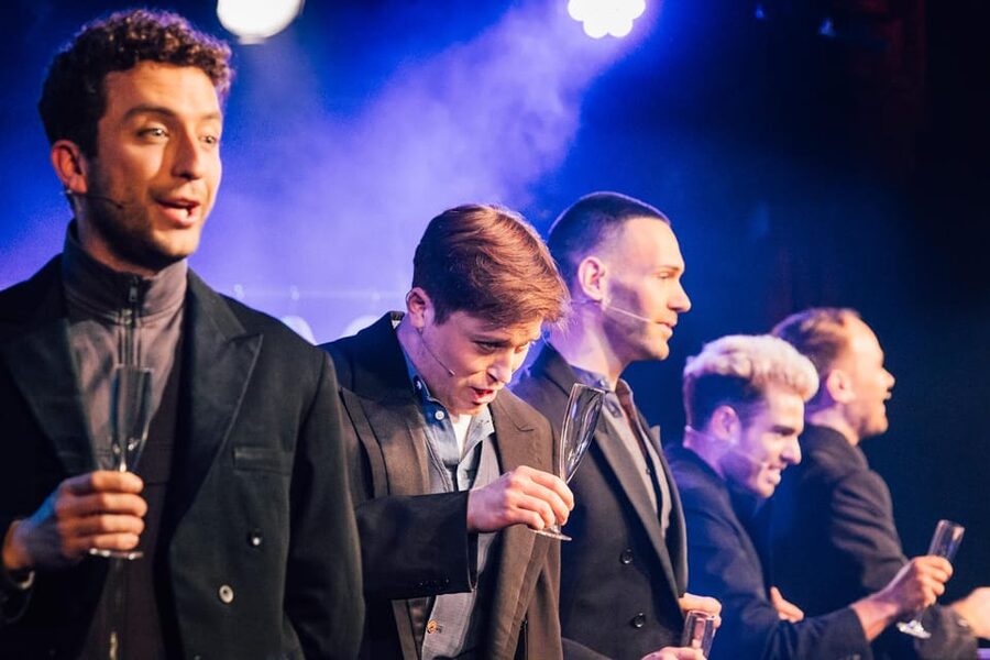 Berlin: BKA Theater "Operetta for two gay tenors" - BKA Theater in Berlin, and why a queer operetta is a smart night out