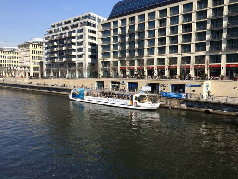 Berlin: Boat Sightseeing Cruise with Audioguide - Downriver views: TV Tower, Berlin Cathedral, and why the perspective changes