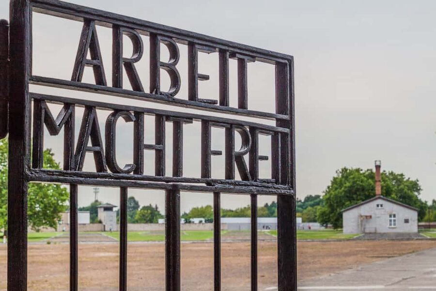 Berlin: Bus excursion to Sachsenhausen concentration camp - A serious day trip from Berlin, with structure that keeps you oriented