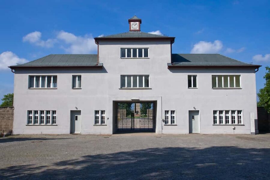 Berlin: Bus excursion to Sachsenhausen concentration camp - The 2-hour guided memorial visit and the landmarks you cannot miss