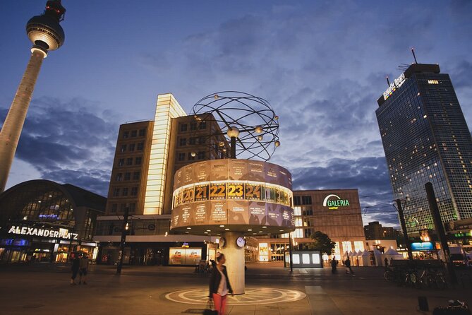 Berlin by Night Private Tour - All Must-See Sites Magically Lit Up at Night - Berlin’s best night lighting is easiest with a plan