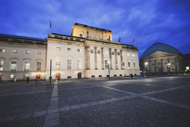 Berlin by Night Private Tour - All Must-See Sites Magically Lit Up at Night - How the private walking setup works, and why it saves you stress