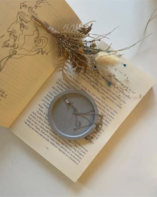 Berlin: Casting Workshop with Natural Materials - Your first step: silicon trays, materials, and an easy plan