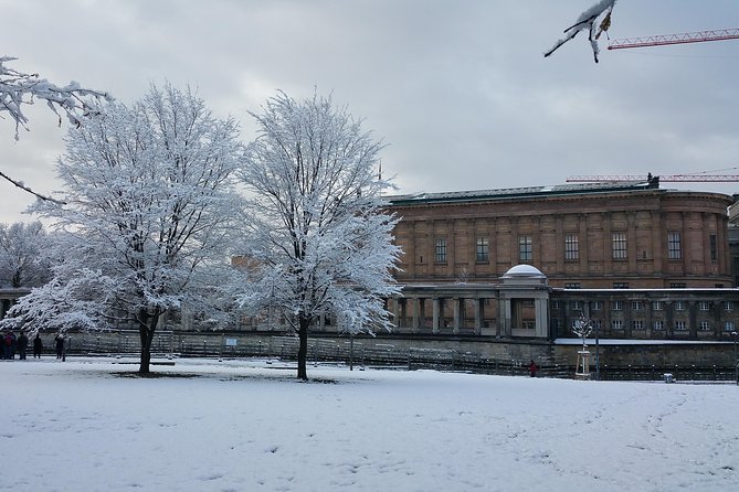 Berlin City Center: The Most Famous Sites (private 3 hours Walking tour) - Berliner Dom, Stadtschloss Berlin, and Museum Island UNESCO Area