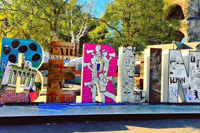 Berlin City Center: The Most Famous Sites (private 3 hours Walking tour) - How the Guide Stories Change Your Berlin Photos