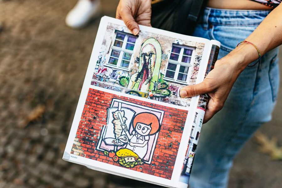 Berlin: City Street Art Guided Walking Tour - Neighborhood focus around Friedrichshain and Kreuzberg