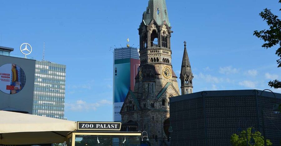 Berlin: City-West Walking Tour with a Real Berliner - KaDeWe: Shopping Landmark With Real City Meaning
