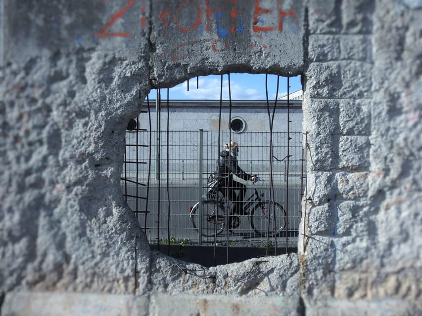Berlin: Cold War History and Berlin Wall Guided Walking Tour - Guides in the spotlight: why Eugen, Paul, and Cieran make this tour work
