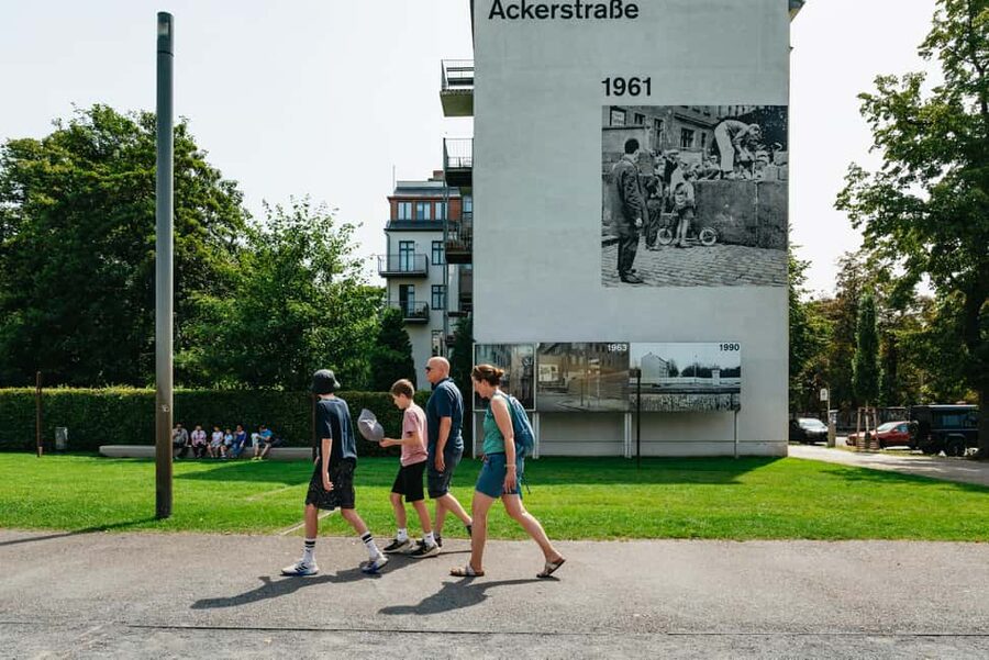 Berlin: Cold War Walking Tour on Berlin Wall Route - The tower viewpoint and lookout climb: the border strip explained in 3D