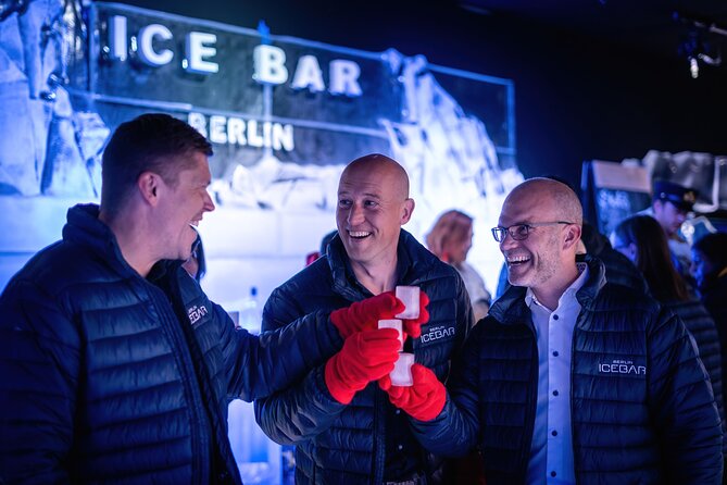 Berlin Combo: Hop-On-Hop-Off Bus and Icebar Ticket - Stops 1-6: West Berlin shopping streets into the Potsdamer Platz area