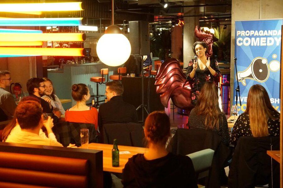 Berlin: Culture Shock Comedy Show - Practical tips for a smooth night out in Berlin Mitte