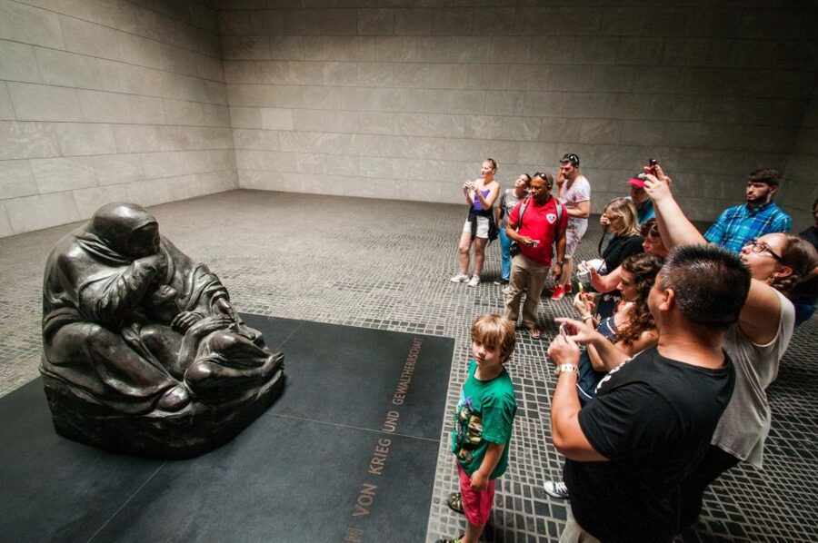 Berlin: Discover Berlin Walking Tour - What the tour feels like: timing, pacing, and tour options