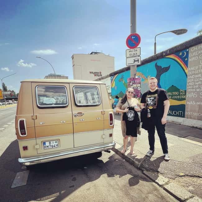 Berlin: DIY & Subculture Sightseeing in a 1972 Ford Van! - Friedrichshain and Kreuzberg: why DIY culture took root here