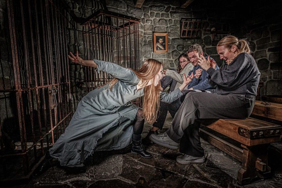Berlin Dungeon: Entrance Ticket - Berlin Dungeon: A One-Hour Tour That Feels Like a Horror Movie With Footnotes