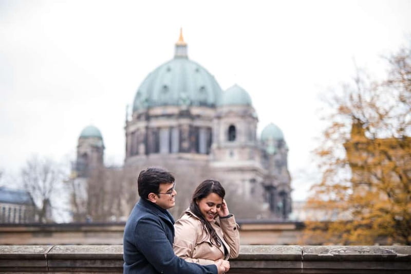 Berlin: Early Morning Private Photoshoot to avoid the Crowd - What you actually get: editing, timing, and a real online gallery
