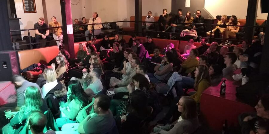 Berlin: Eastern European Comedy Special Ticket and Free Shot - Finding the venue behind Z-Bar on Bergstraße