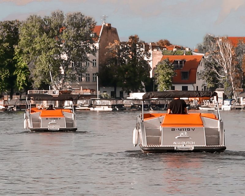 Berlin: Electric Boat Rental for self-driving 2 hrs - Finding the small port near Grünau (and keeping logistics painless)