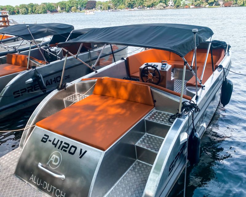 Berlin: Electric Boat Rental for self-driving 2 hrs - A quick reality check on timing and what you actually get