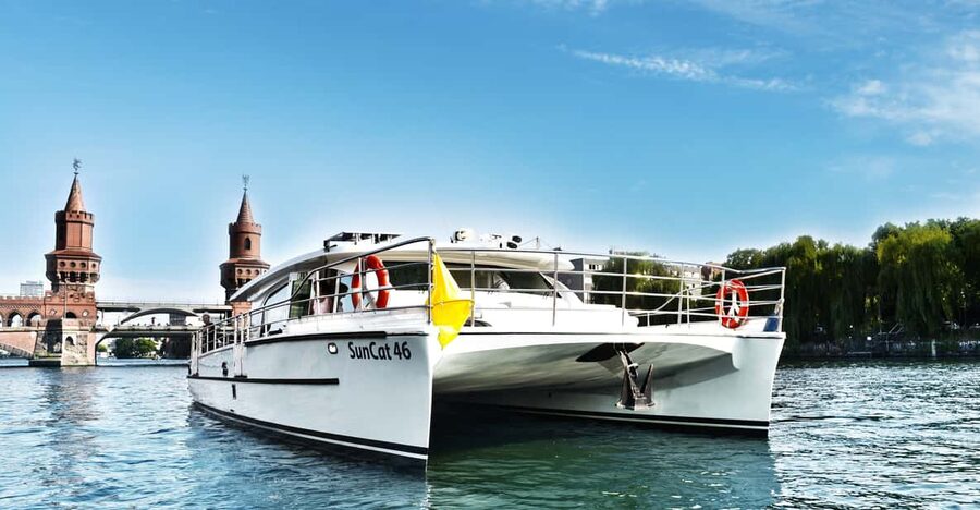 Berlin: Exclusive Boat Tour on a Solar-Powered Catamaran - Key things you’ll notice on this solar Spree cruise