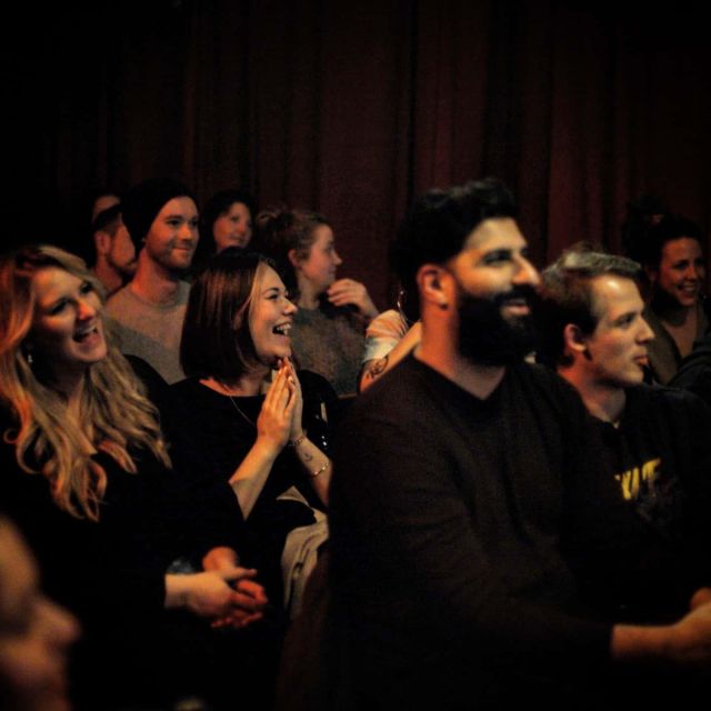 Berlin: Expats in Berlin Comedy Show Ticket - Drinks, Social Energy, and Going Solo Without Awkwardness