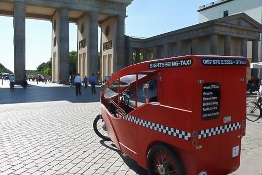 Berlin Express: Private 1-Hour E-Rickshaw Ride - Practical tips to get the most from your one-hour Berlin Express