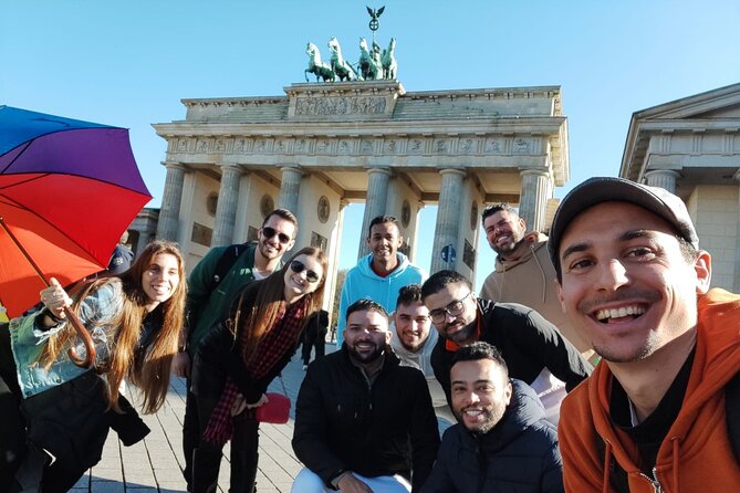 BERLIN FULL in 3.5h (Guide + Headphones) - Unter den Linden and Neue Wache: the royal avenue meets war memory
