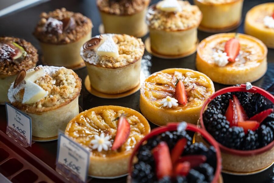 Berlin: Gourmet Food & Cultural Walking Tour - What Alex and Margot do that makes the experience work