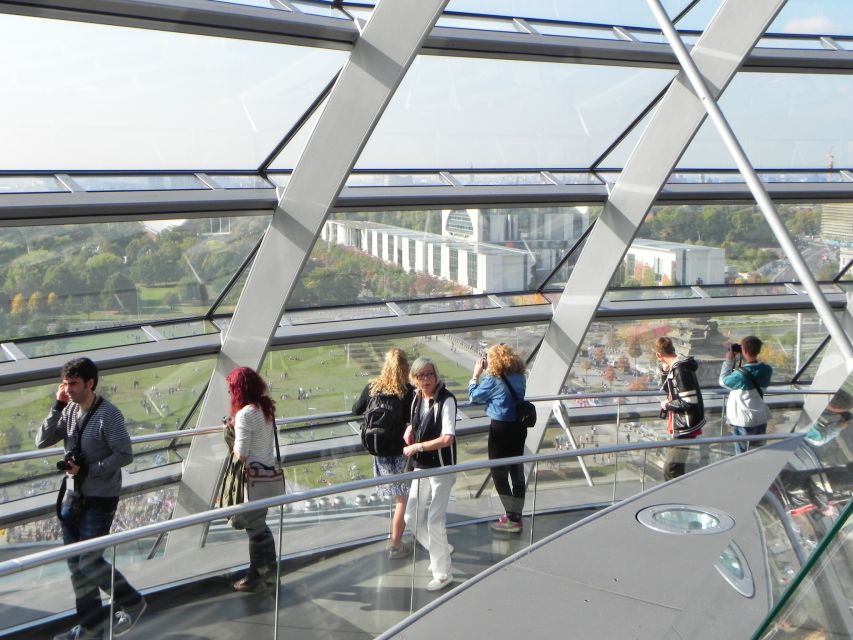 Berlin: Government District Tour and Reichstag Dome Visit - Marie-Elisabeth-Lüders-Haus and Platz der Republik: where the story becomes design