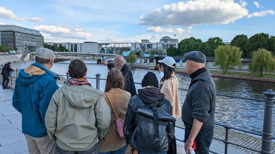 Berlin: Government Quarter Tour and Reichstag Dome Visit - Plenary hall and then the dome: how the inside changes the view
