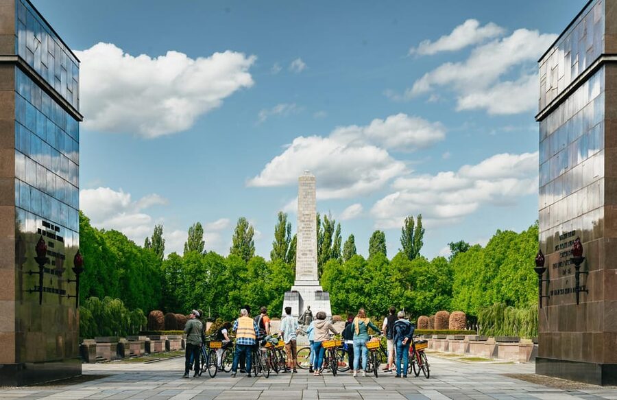 Berlin: Green City Guided Bike Tour - Key highlights at a glance