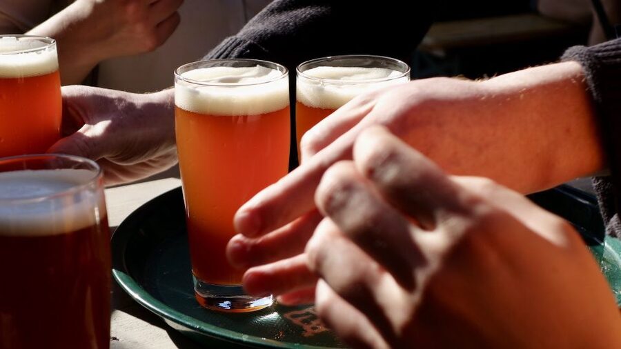 Berlin: Guided Craft Beer & Cultural Tour With Snacks - Price and Timing: What $140 Buys in 3 Hours