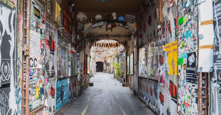 Berlin: Hidden Backyards Guided Walking Tour - Why Berlin courtyards are the real city, and how this tour shows them