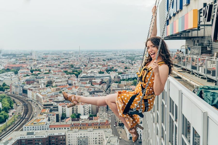 Berlin: Highest Swing in Europe - Berlin’s 120 m Swing From Park Inn: The 5-Minute Play-by-Play
