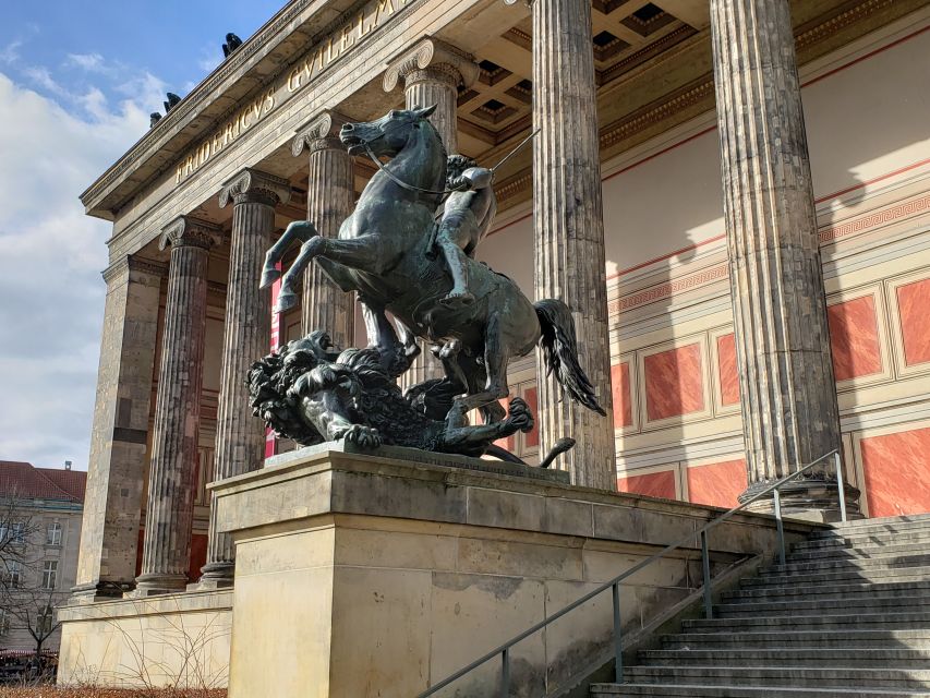 Berlin: Highlights of the City - a Private Bus Tour - Key highlights at a glance