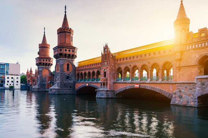 Berlin Highlights Self guided scavenger hunt and Walking Tour - Price and Group Value for Up to 3 People